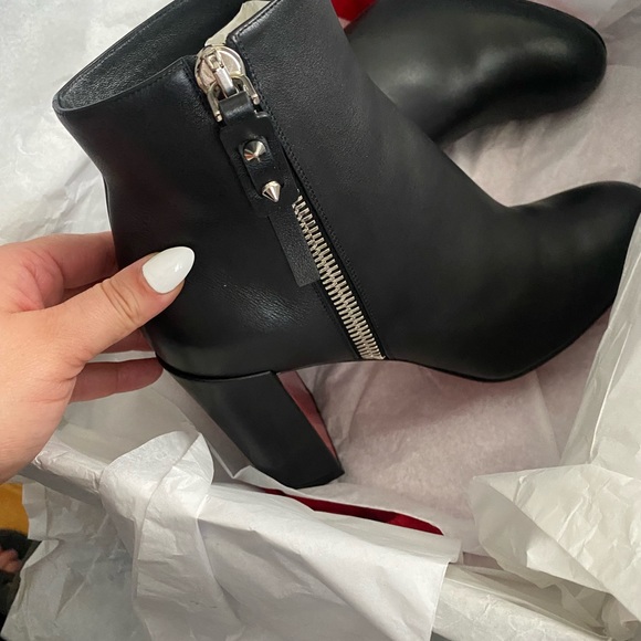 Christian Louboutin bootie - Picture 2 of 4